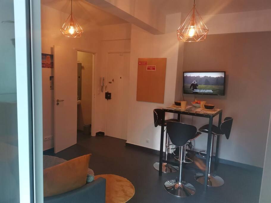 Enjoy Lisboa! - Near Metro Apartman Amadora Kültér fotó